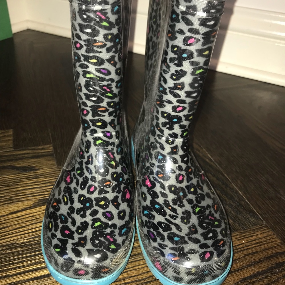 Rain boots:)